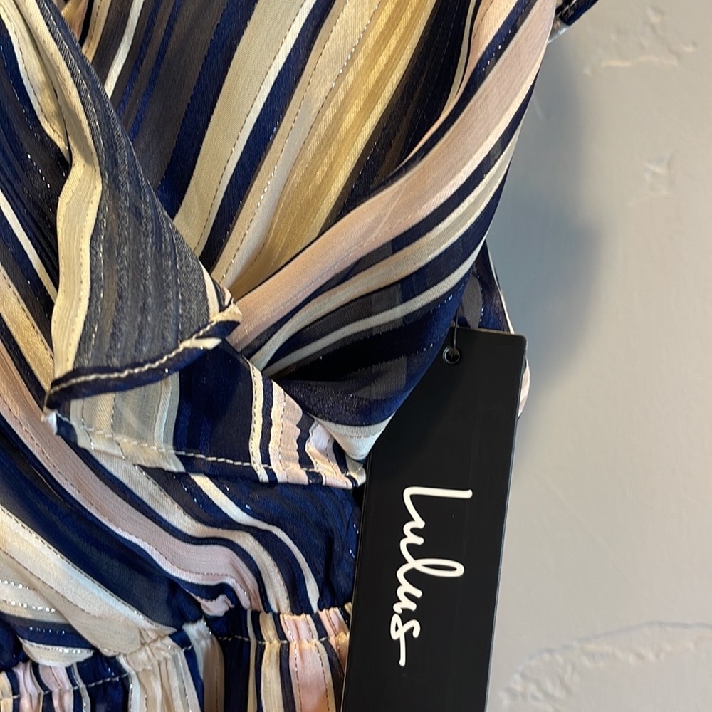 Lulus New with Tags Jumpsuit very cute on